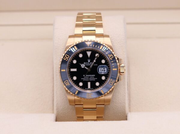 Rolex Submariner (Date) 116618LN Yellow Gold Black Dial – 2019 Box & Papers