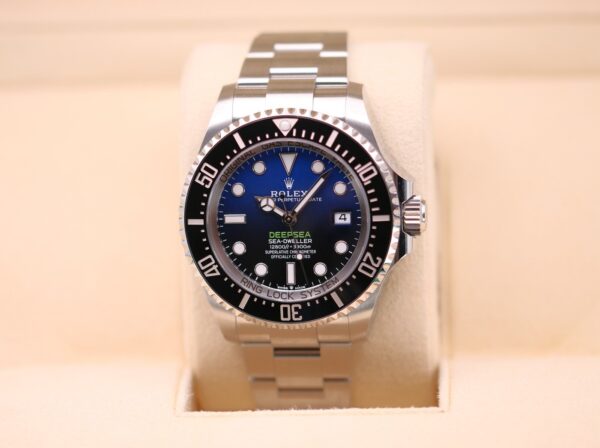 Rolex DeepSea Sea-Dweller D-Blue 136660 – 2023