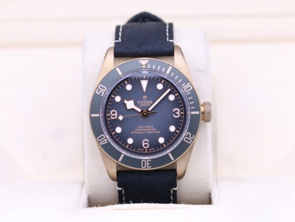 Tudor Black Bay Bronze 79250BA – 2020 Box & Papers