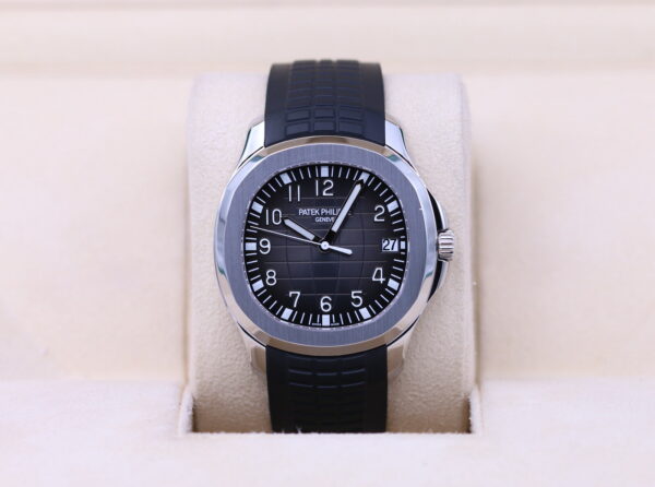 Patek Philippe Aquanaut 5167A Stainless – Box & Papers